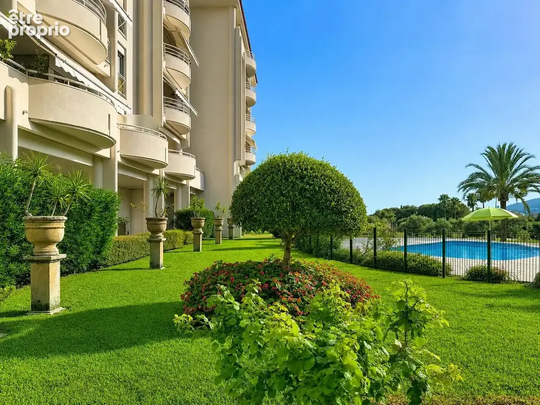 Juan les pins - ensemble de deux appartements – 102m2 - piscine parc - photo 2