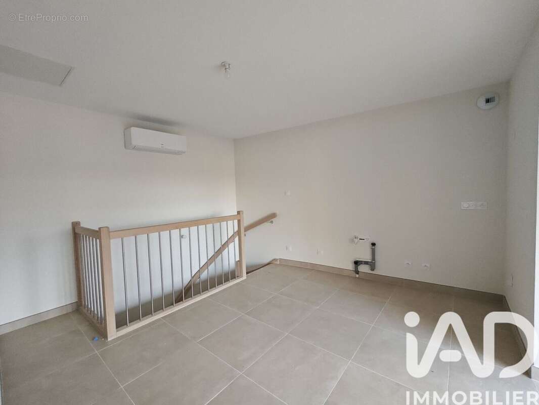 Photo 5 - Maison à SAINT-CLAIR-DU-RHONE