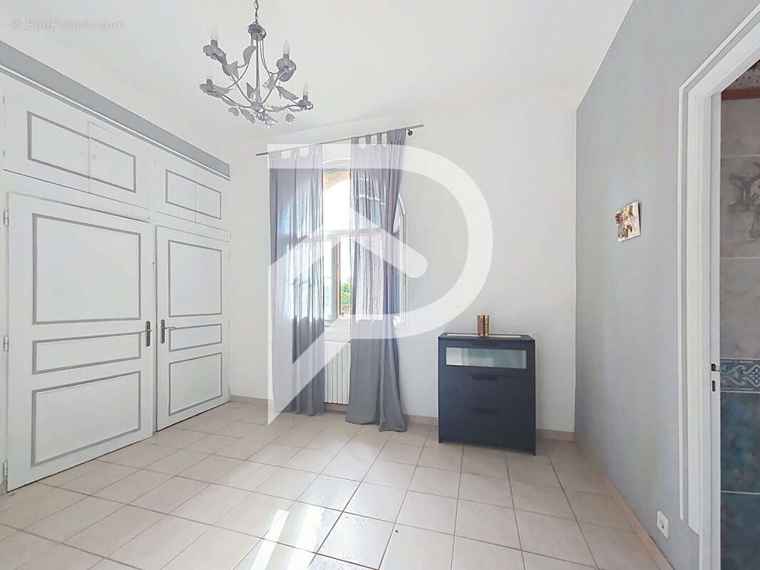 Maison T8 Coup de coeur avec volumes exceptionnels et appartement indépendant - Brax Centre - photo 5