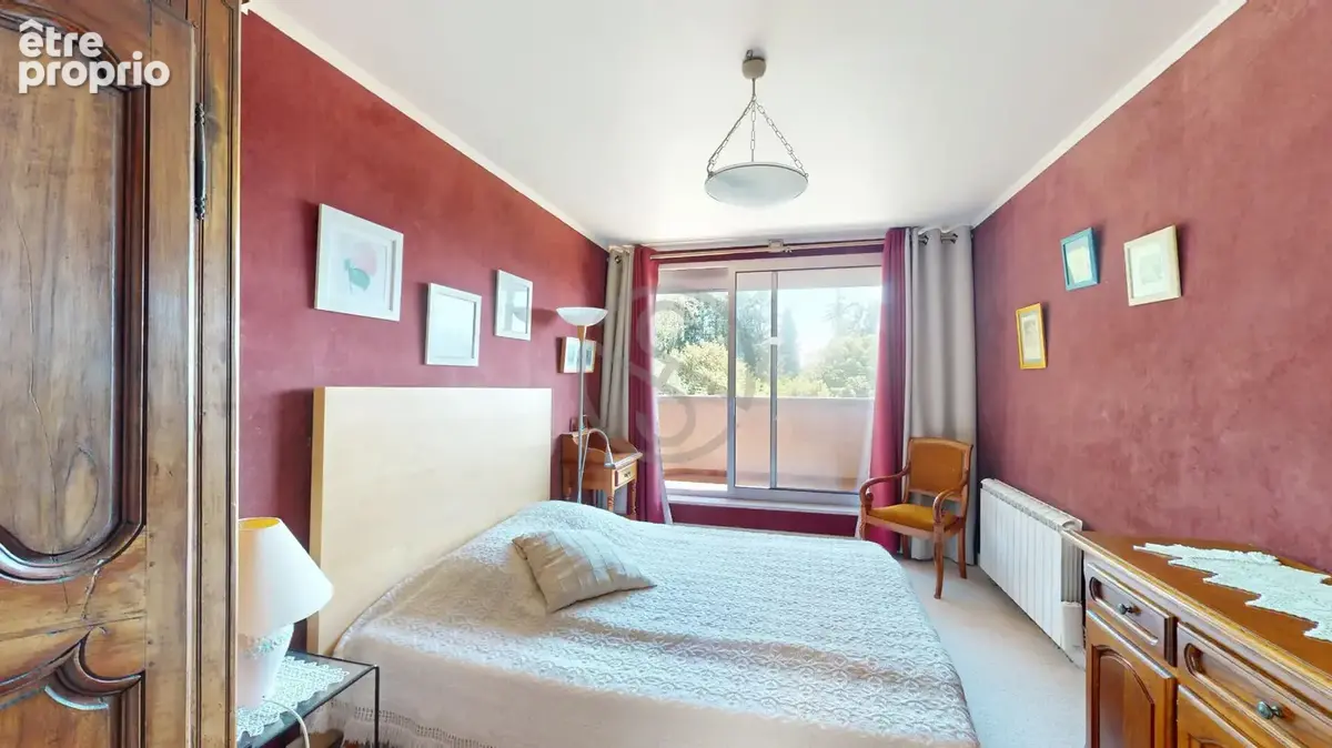 Propriété de 279m² sur 6000m² à 38260 La Cote Saint André - photo 9