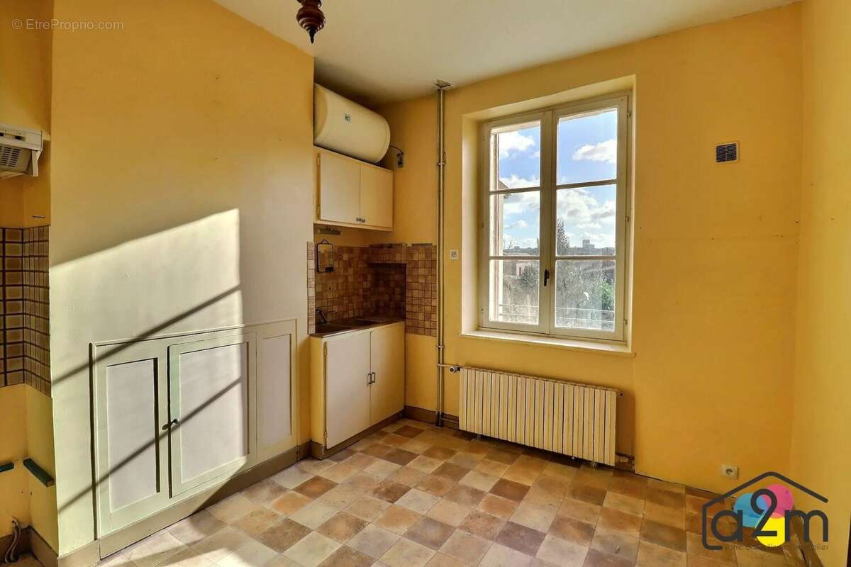 Maison à MONTATAIRE