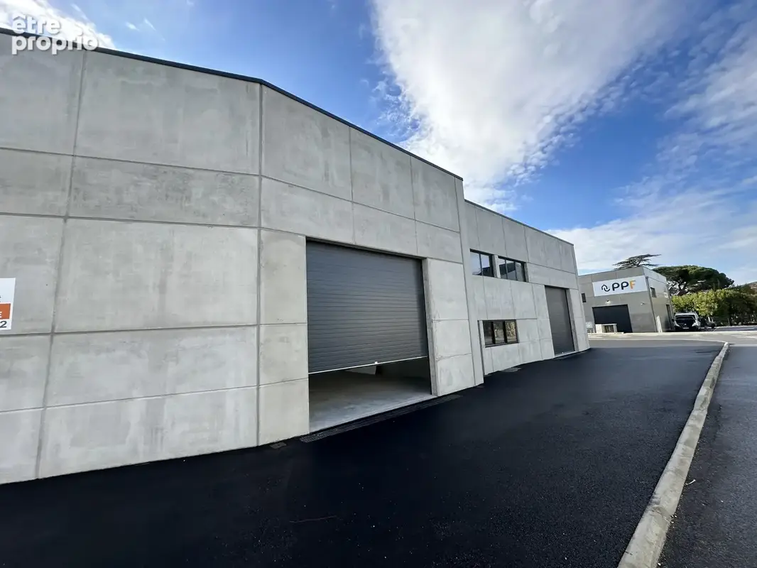 Bâtiment d'activité 500 m2 à Puget sur Argens - photo 2