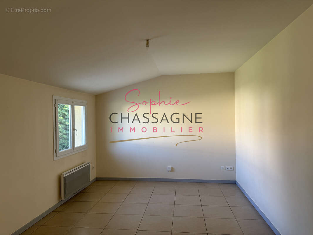 Maison à BRANNE