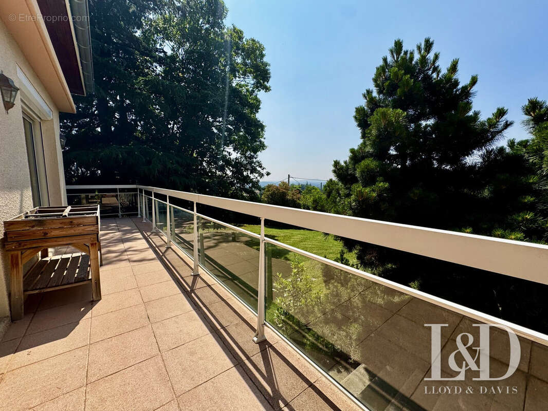 Balcon avec vue imprenable - Maison à VALENCE
