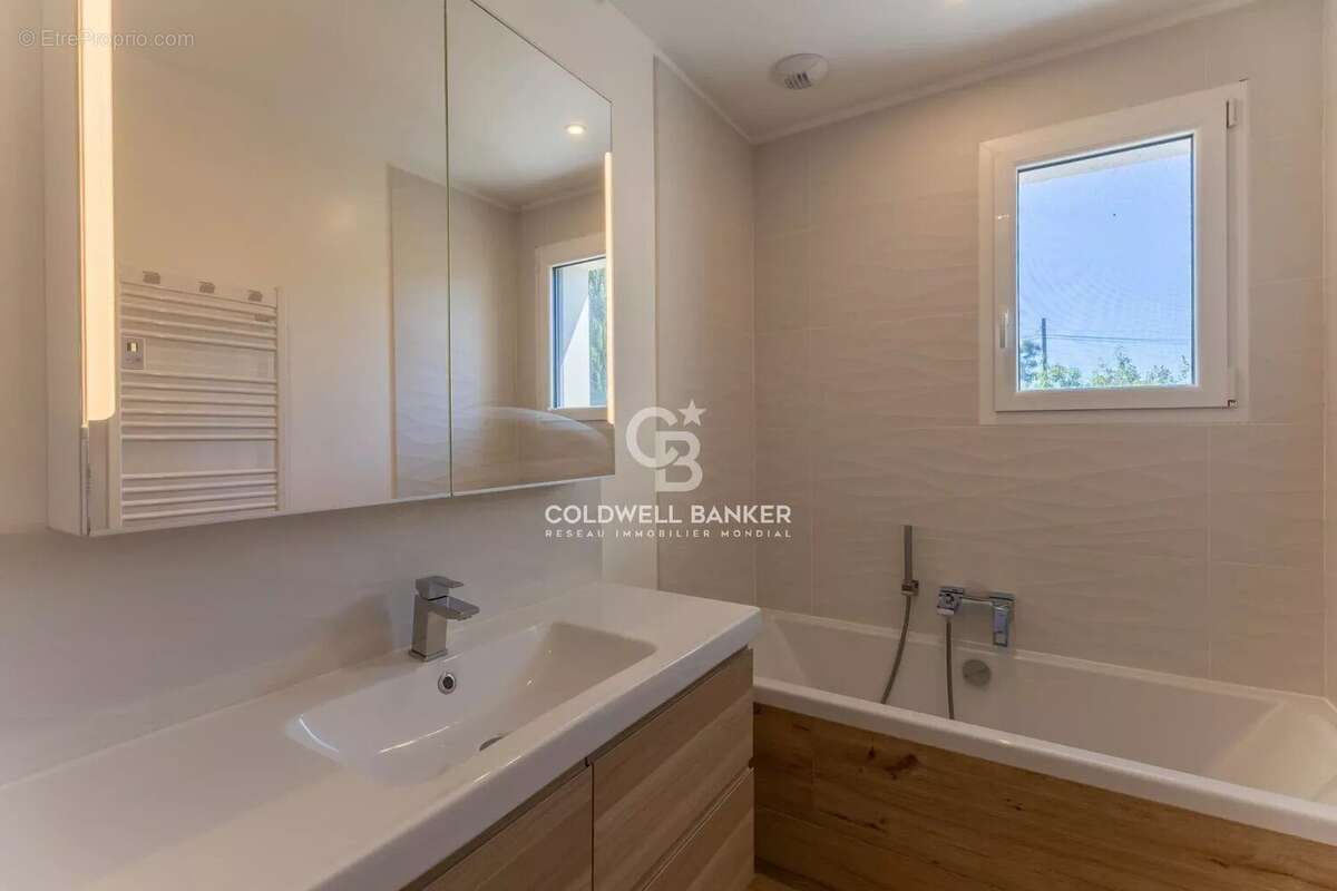 Maison à L'ILE-ROUSSE