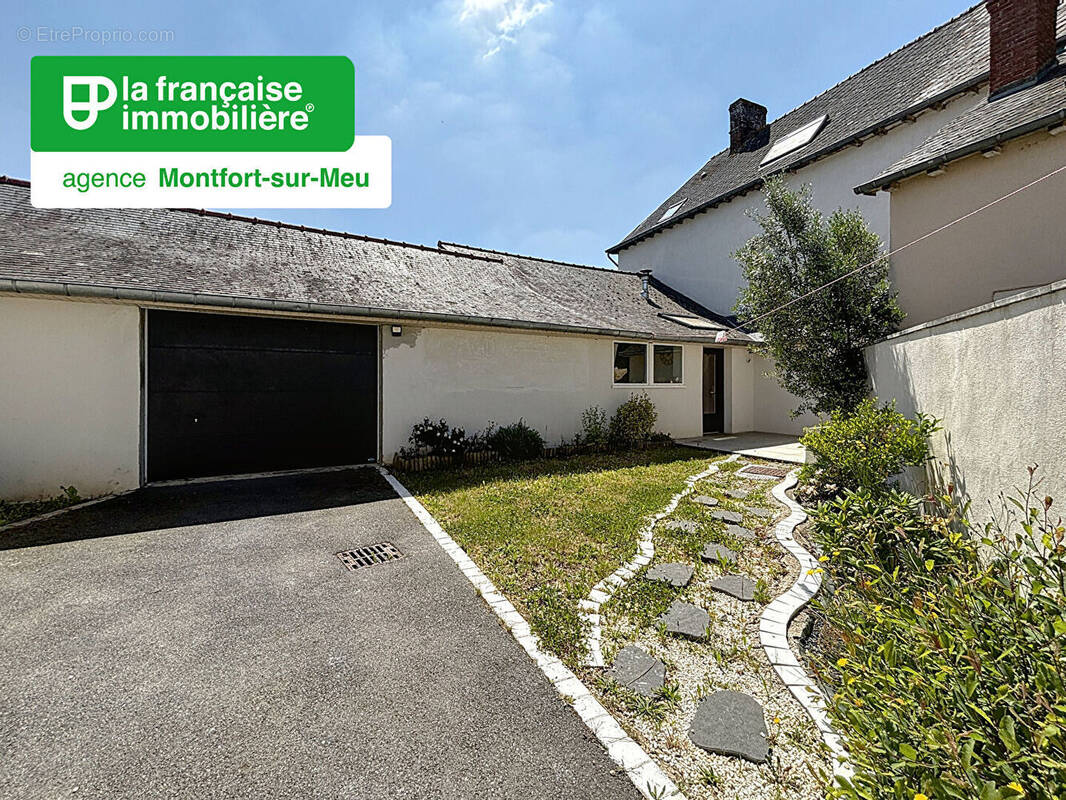 Maison à PLEUMELEUC