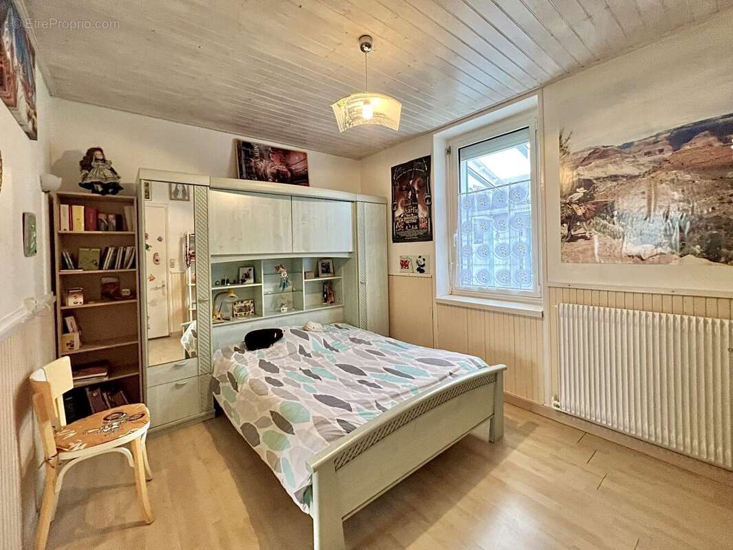 Chambre 1 - Maison à SAINT-HILAIRE-DE-RIEZ