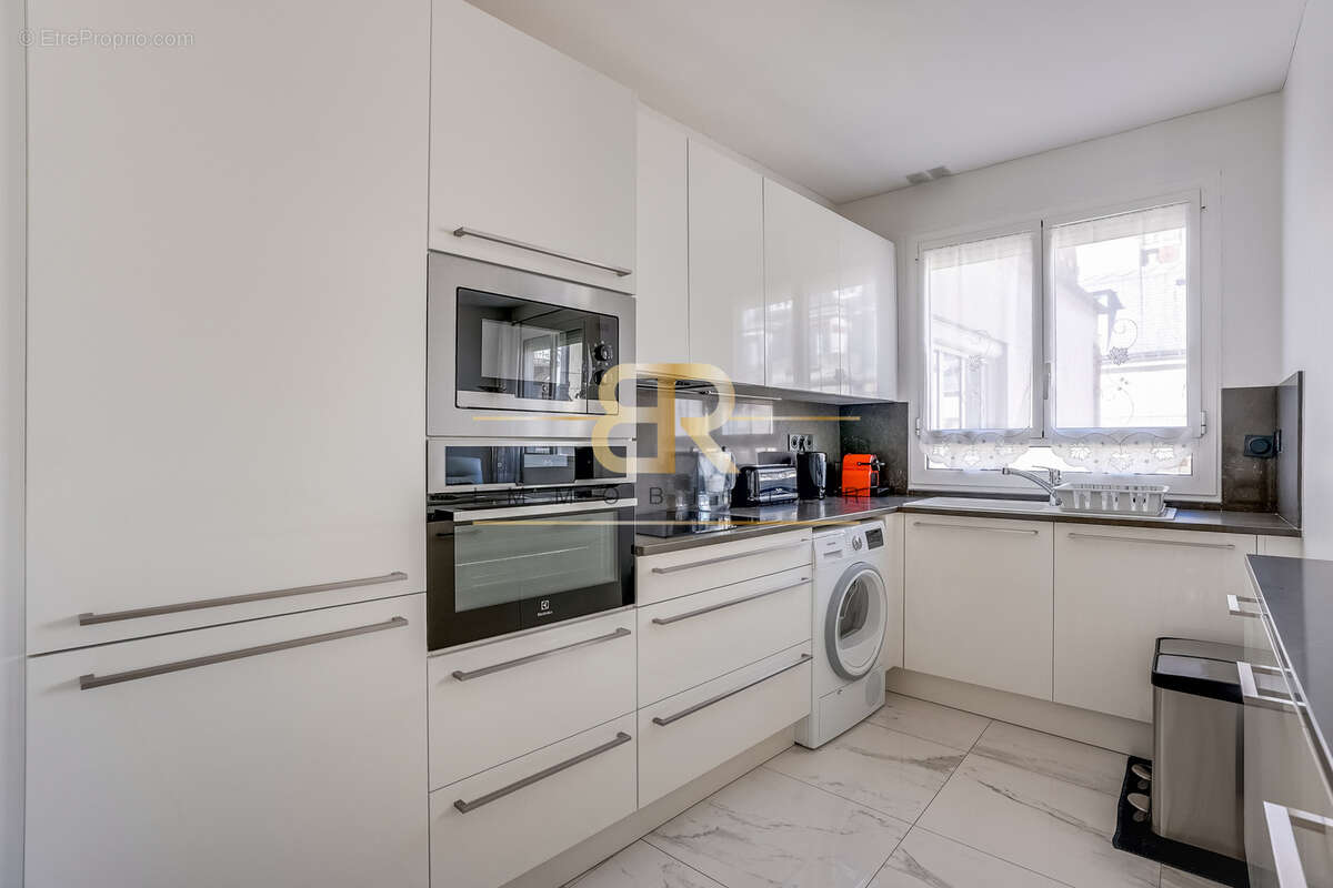 Appartement - rue calme - ternes - photo 6