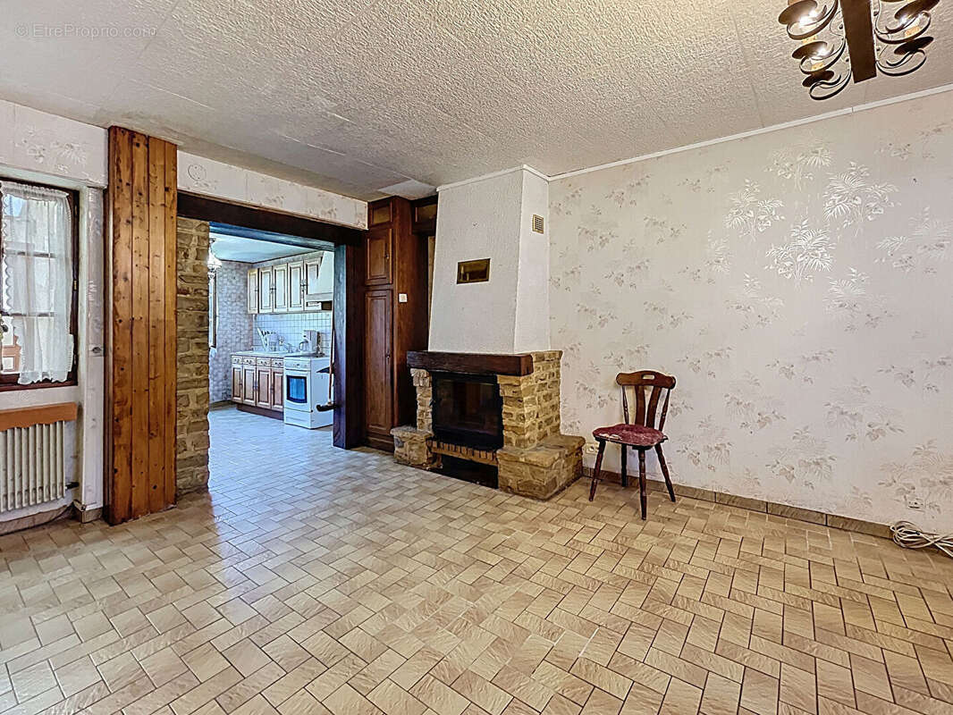 Maison à HARGEVILLE