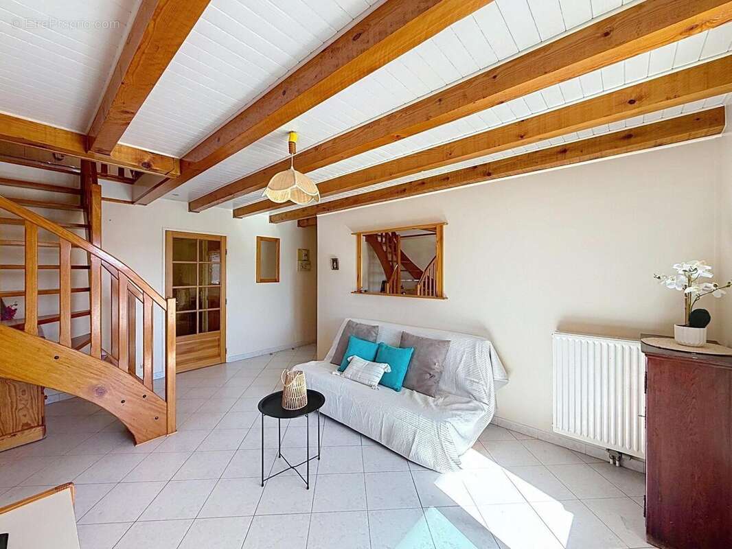 Photo 2 - Appartement à FREJUS