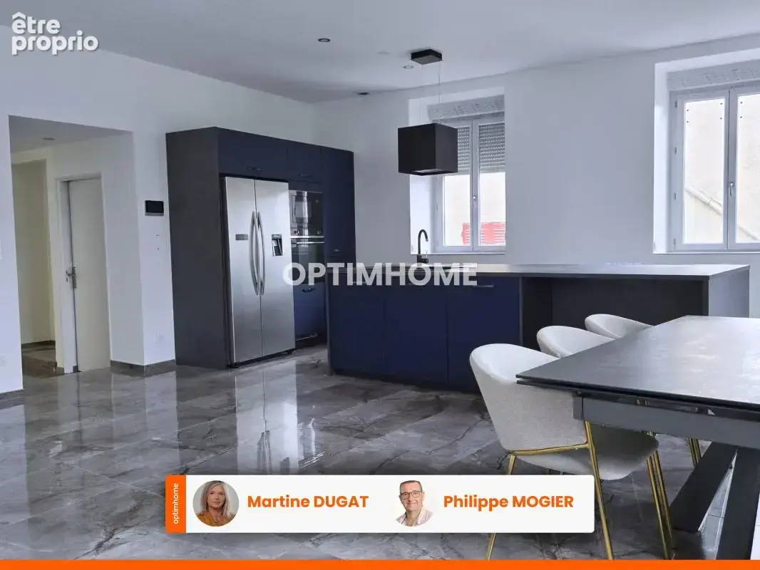 CUSSET centre historique, maison de ville, 3 chambres et 1 bureau-2 garages– 2 terrasses – Jacuzzi - photo 3