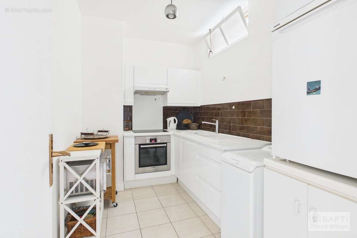 Photo 5 - Appartement à LEVALLOIS-PERRET