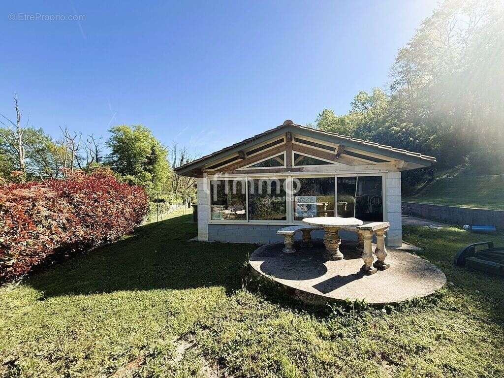 Maison à CAMBES