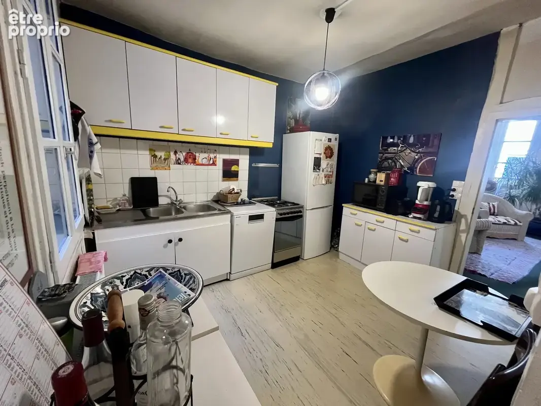 Appartement deux chambres rue du Consulat - photo 8