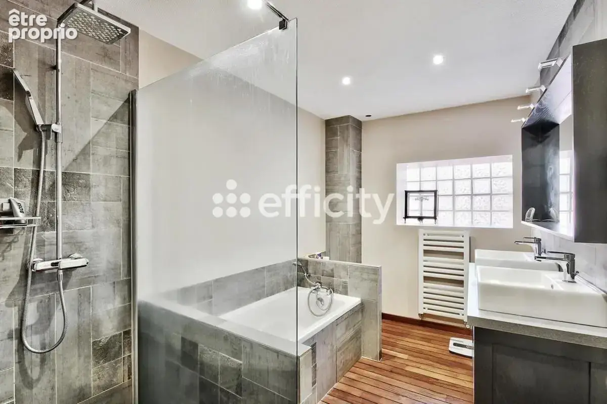 Maison 6 pièces 144 m² à vendre à Soucieu-En-Jarrest (69510) - photo 10