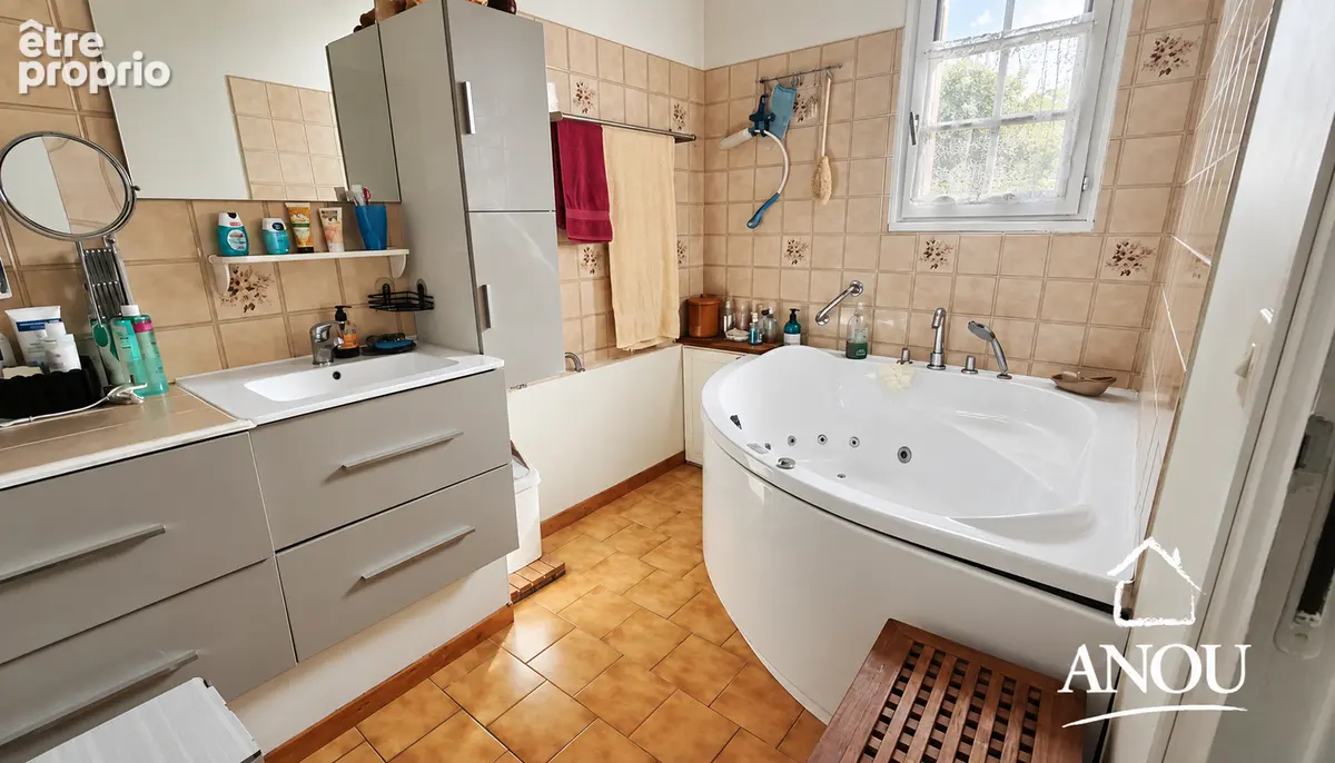 Maison  isole avec grand terrain - photo 8
