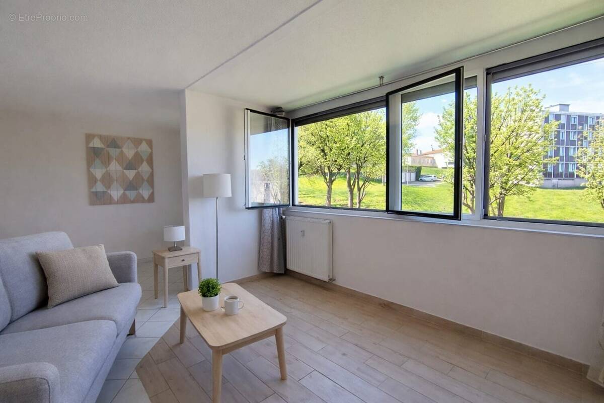 Appartement à FIRMINY