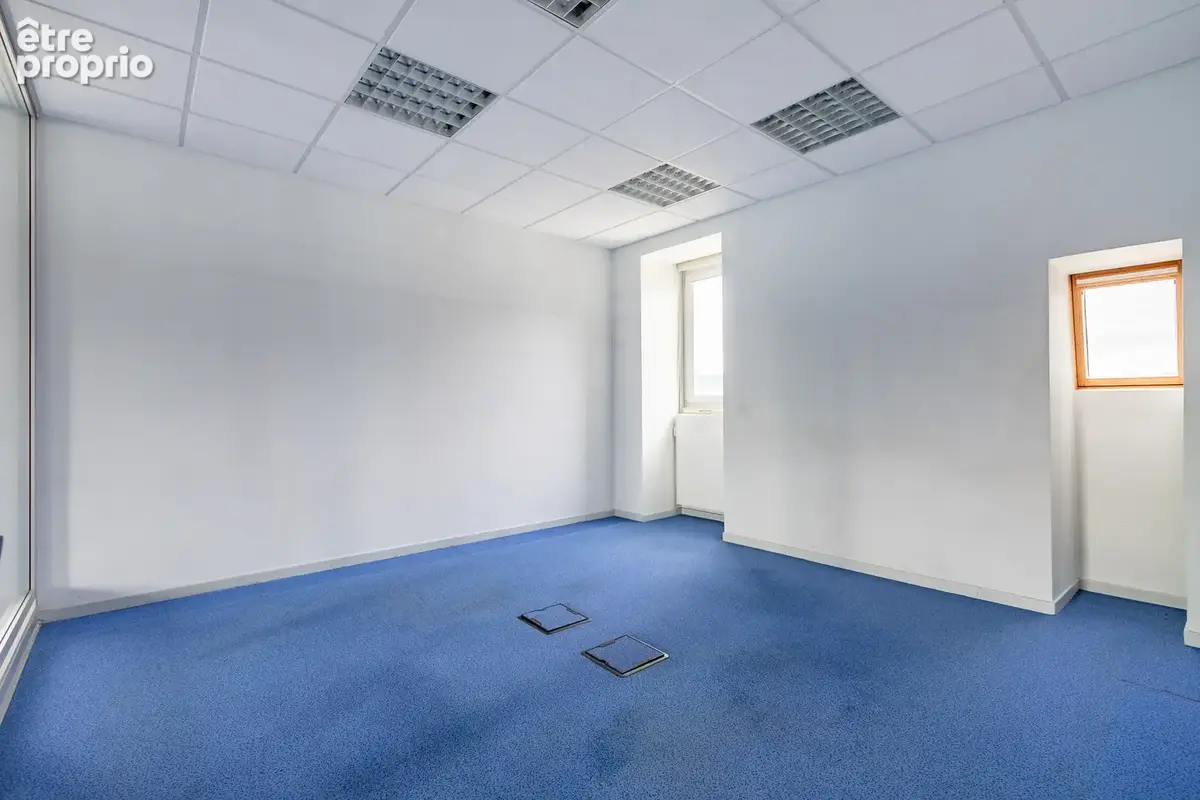 Dpt Aisne (02), à vendre SOISSONS appartement 300 m2 - photo 13