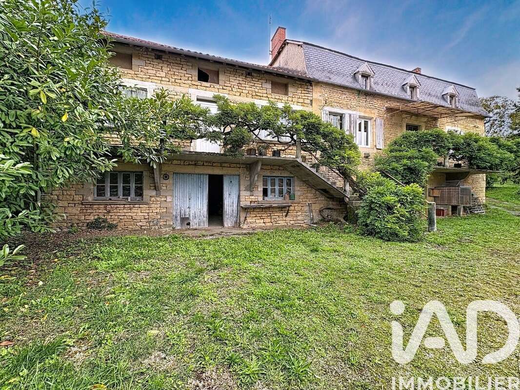 Photo 2 - Maison à LA CHAPELLE-AUBAREIL