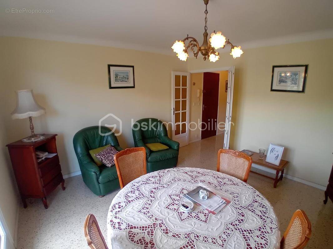 Appartement à CAGNES-SUR-MER