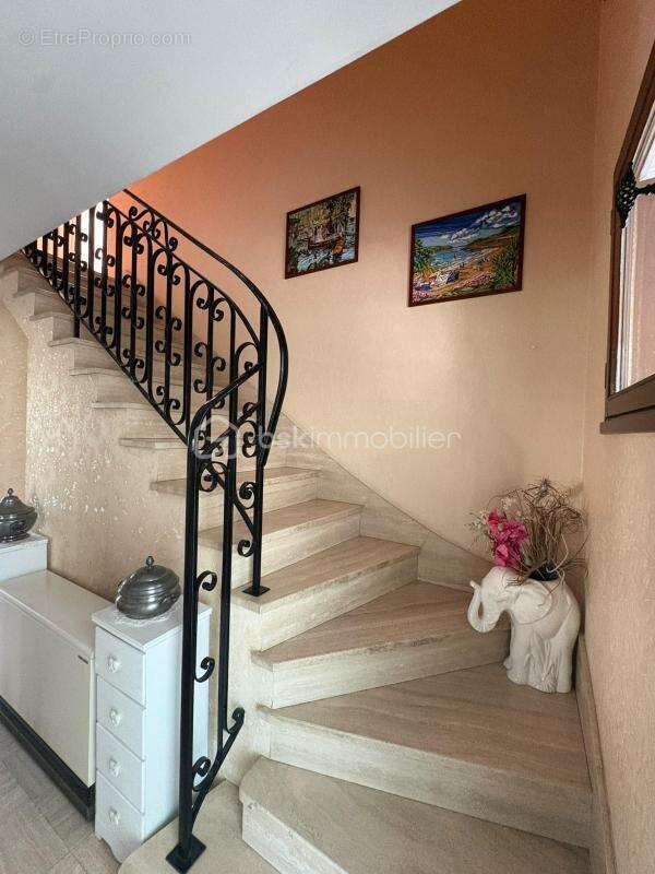 Maison familiale de standing - photo 4