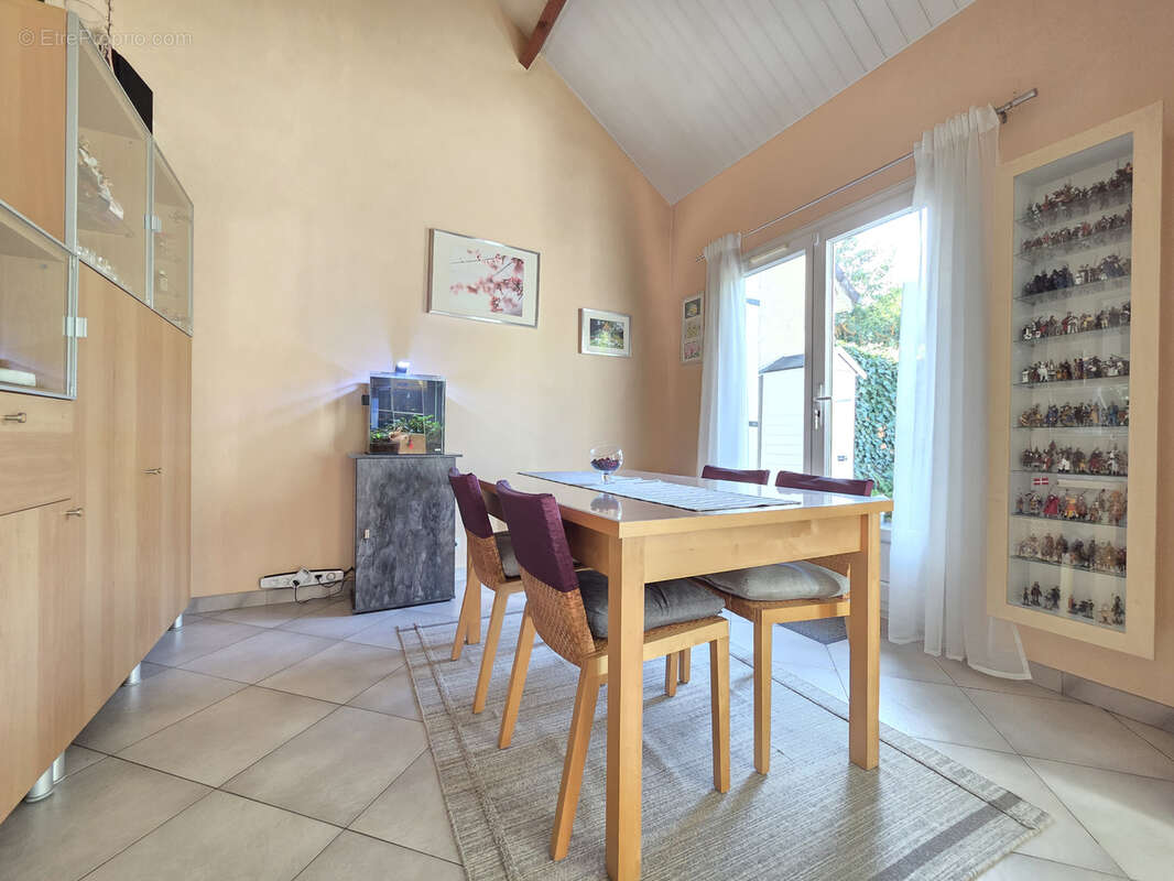 Marly la ville pavillon 5 pieces 3 chambres garage jardin - photo 4