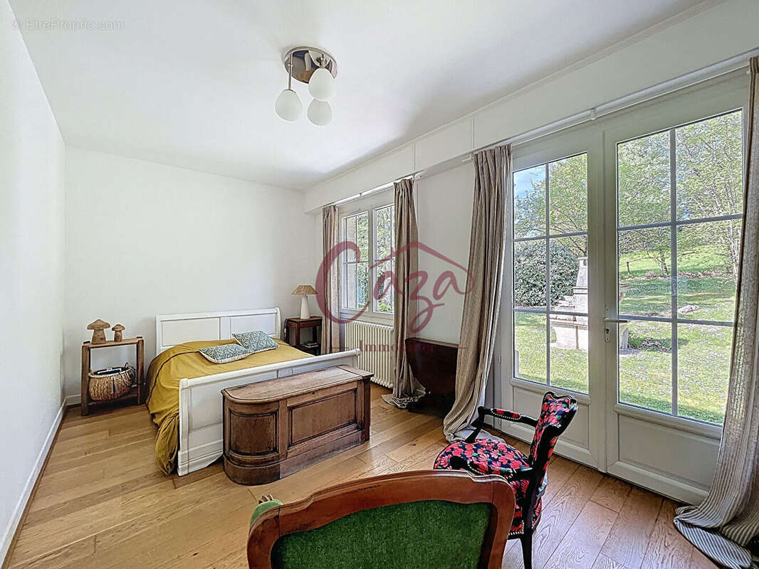 Maison à CARIGNAN-DE-BORDEAUX