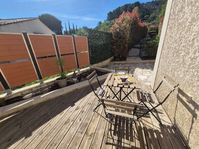 Maison à SOLLIES-VILLE