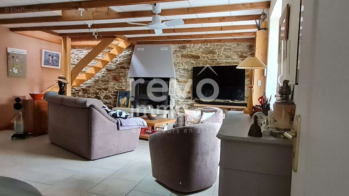 Maison à LE CELLIER