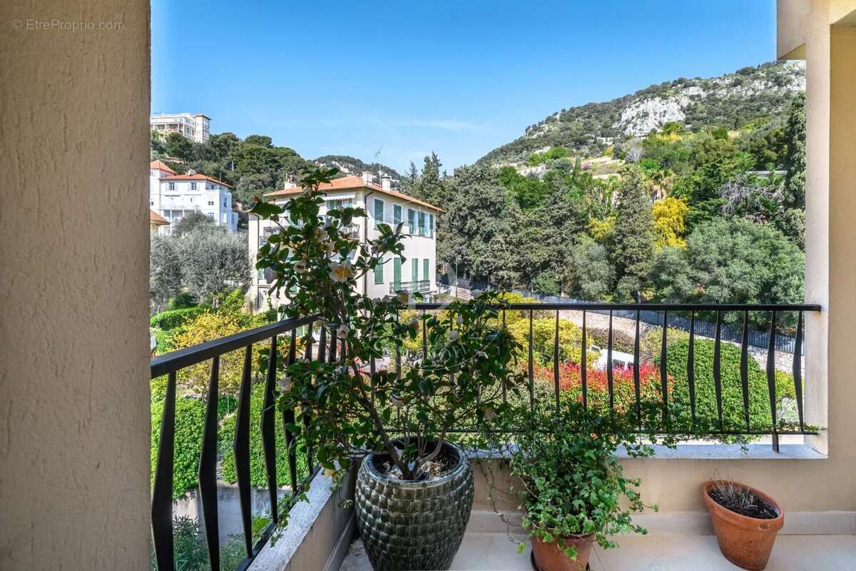 Appartement à BEAULIEU-SUR-MER