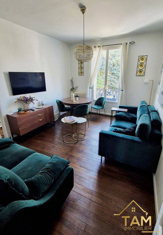 Appartement à SURESNES