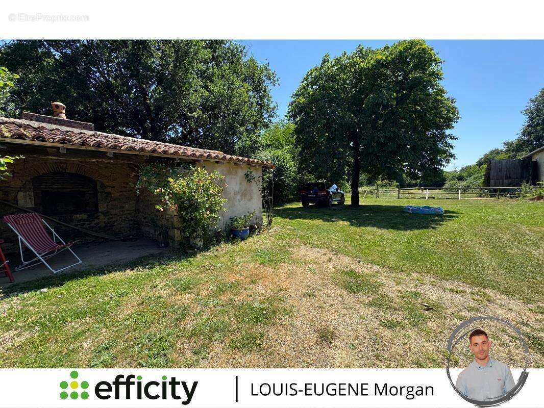 Maison à LA CHAPELLE-BATON