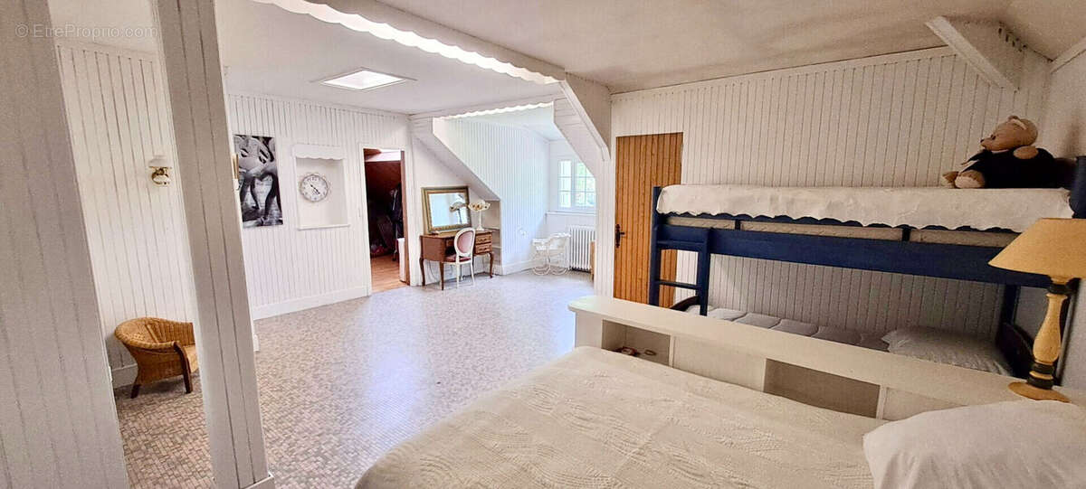 Maison à YERRES