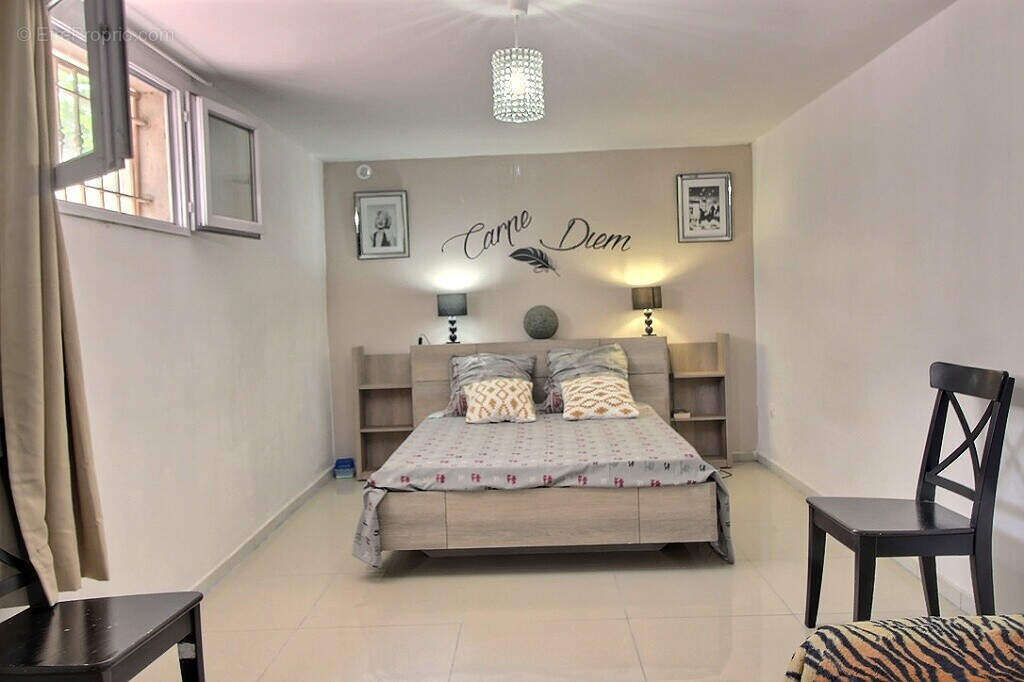 Maison à MARSEILLE-10E