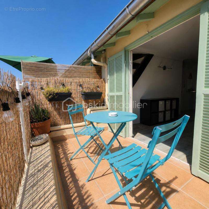 Nice centre – dernier étage avec terrasse au calme - photo 2
