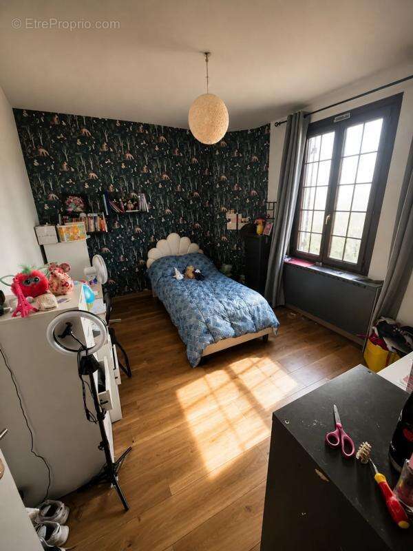 Maison de 6 pièces de 103 m² située à Creil - photo 4