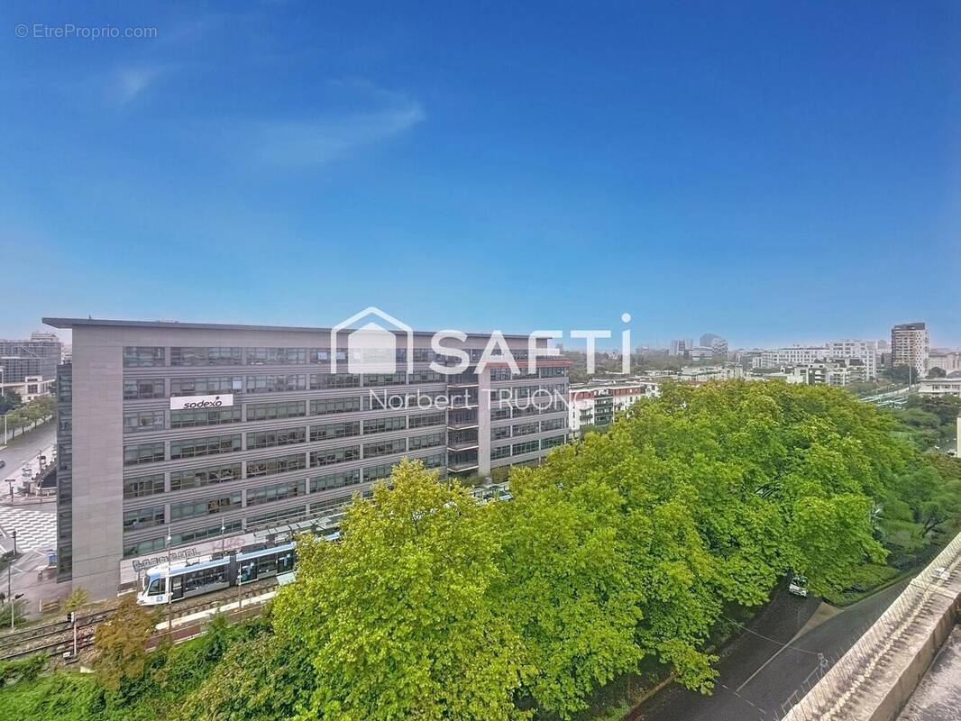 Photo 1 - Appartement à ISSY-LES-MOULINEAUX