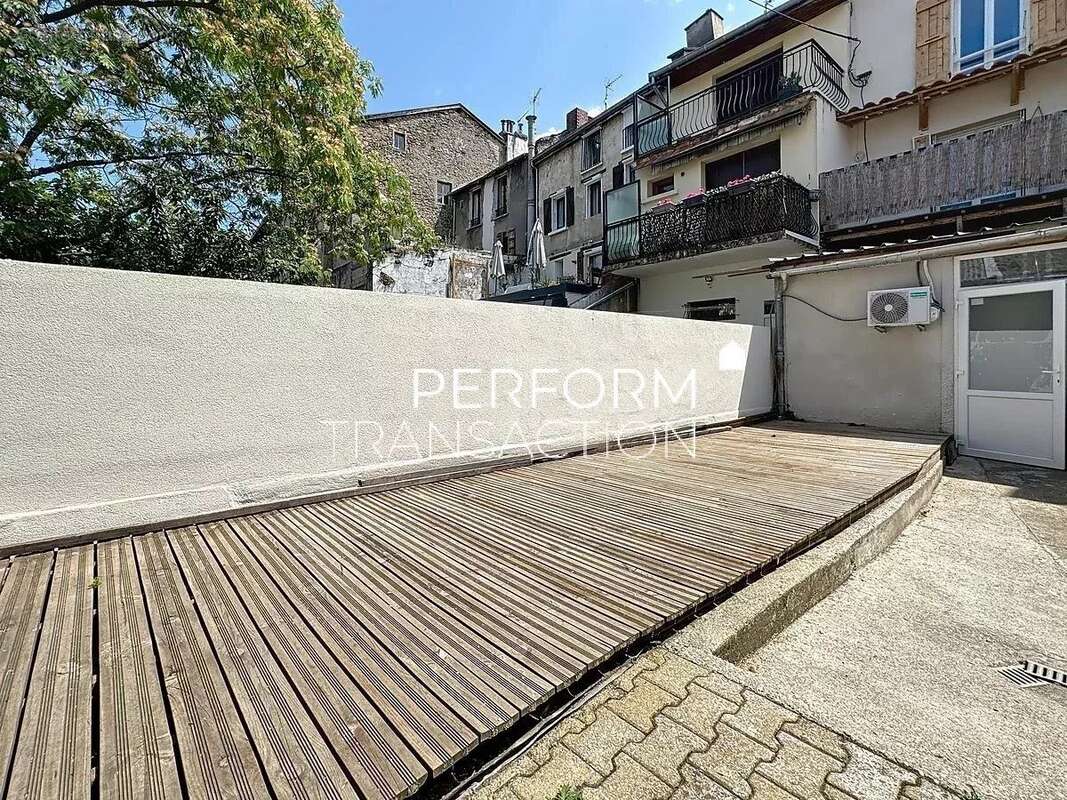 Appartement à VIZILLE