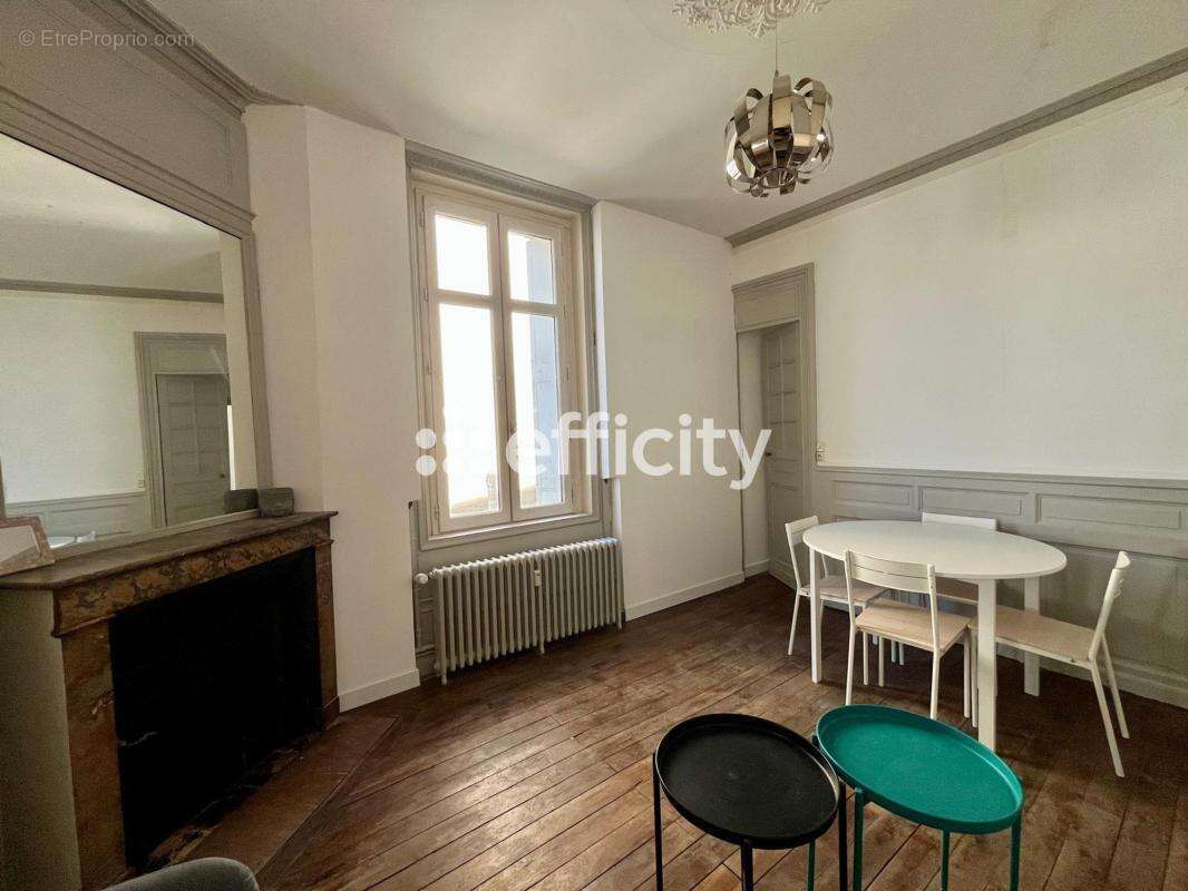 Appartement à POITIERS