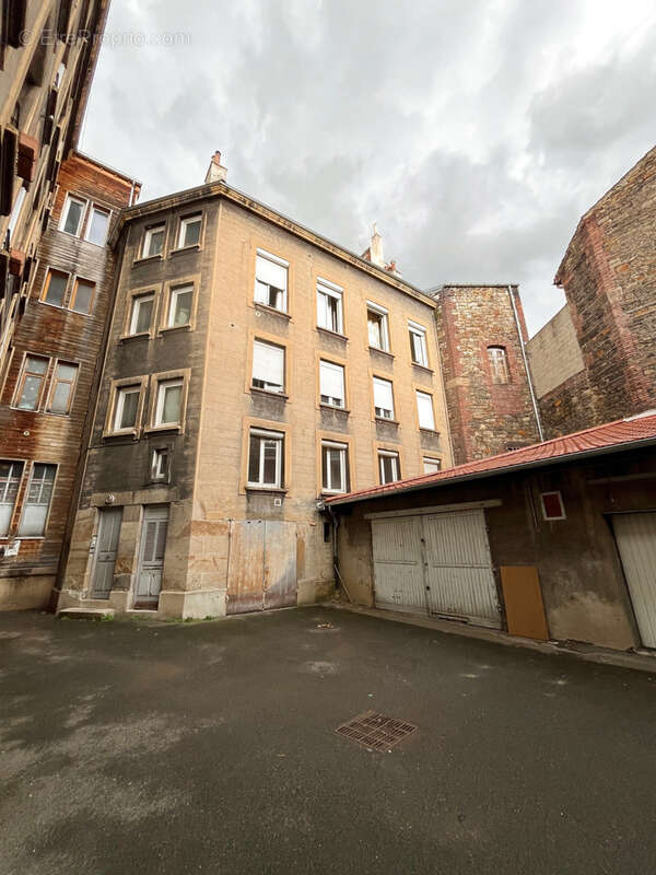 Appartement à SAINT-ETIENNE