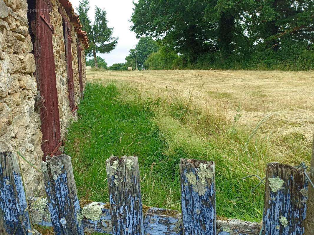 Maison à SAINT-OUEN-SUR-GARTEMPE