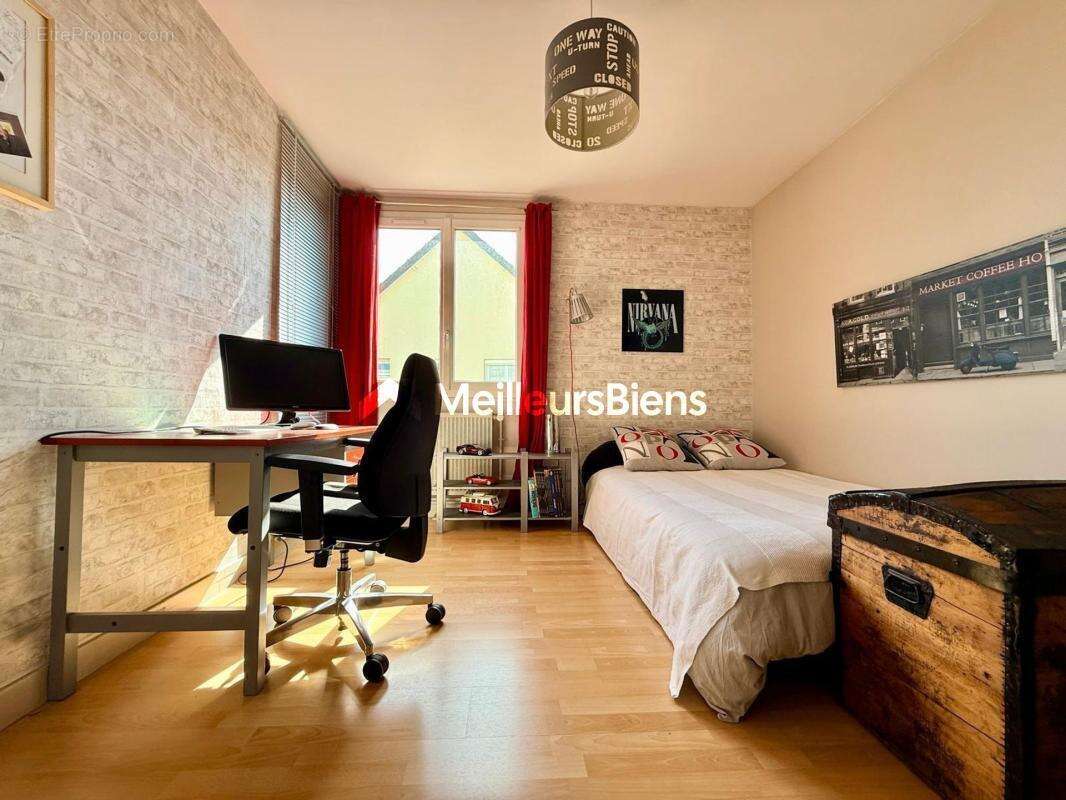 Maison à SAINT-OUEN-L'AUMONE