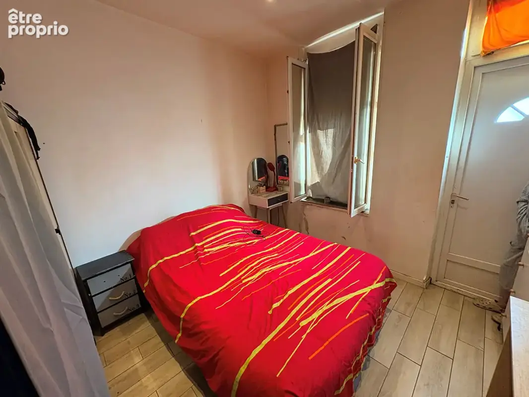 Immeuble Saint Quentin 10 pièce(s) 220 m2 - photo 4