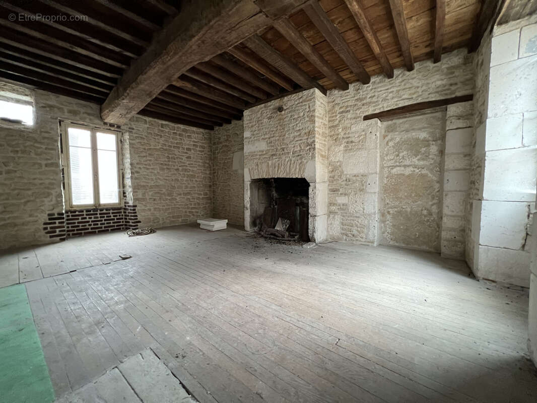 Maison à LES RICEYS