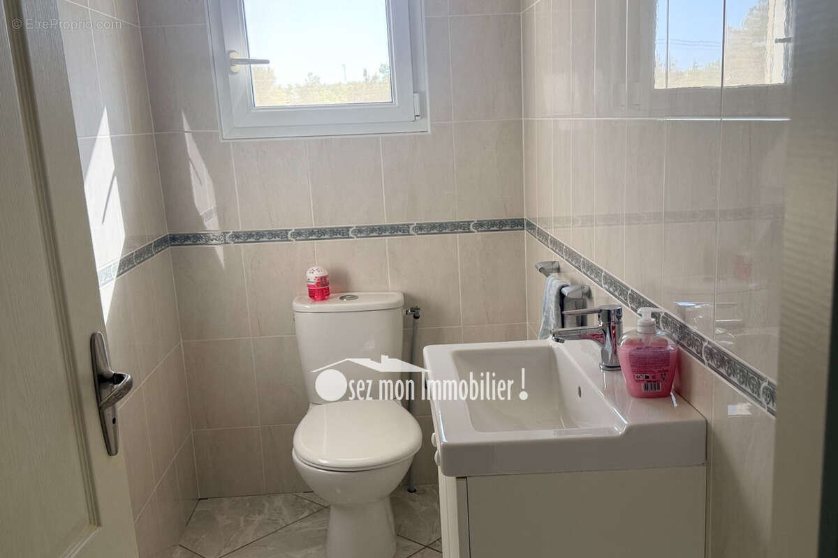 Maison 208 m² à Bages  - photo 9