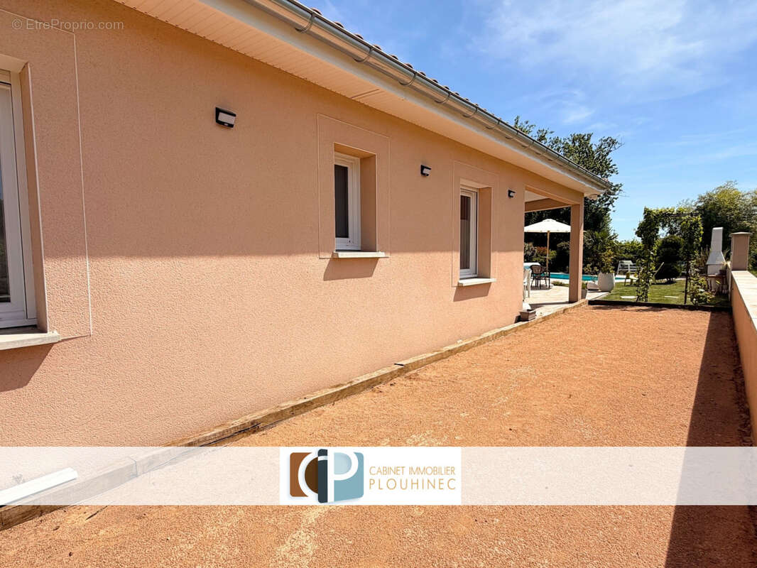 Maison à VINZELLES