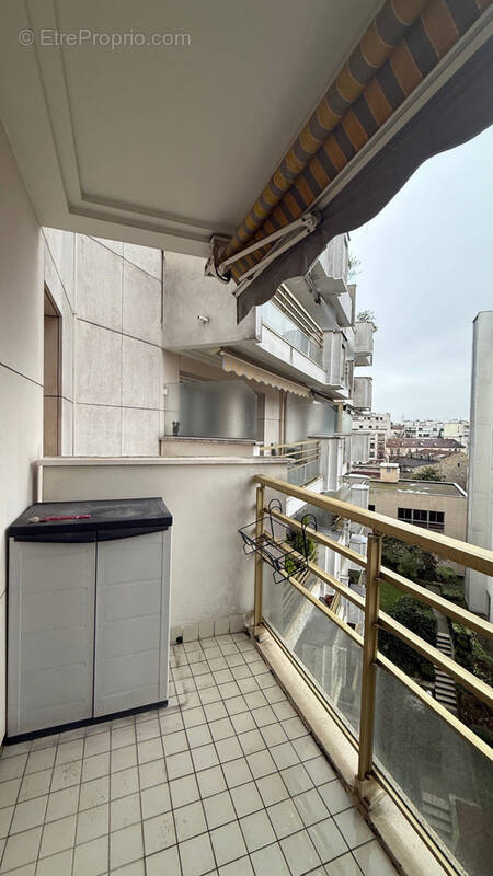 Appartement à LEVALLOIS-PERRET