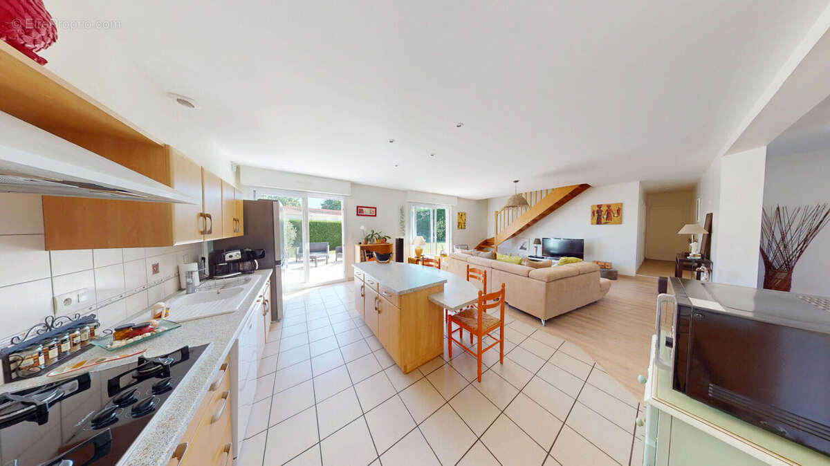 Maison à SAINT-BENOIT