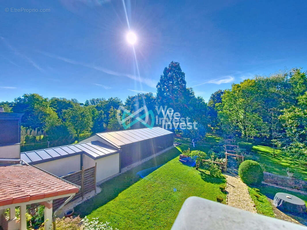 Maison à DOMEVRE-SUR-VEZOUZE