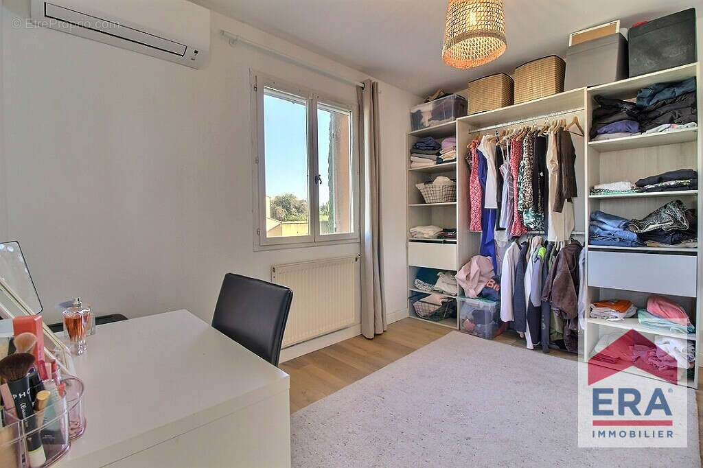 Maison à CHATEAURENARD